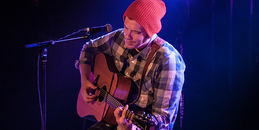 Josh Garrels bringing the tunes for the folks in Chucktown. © 2014 Audra L. Gibson. All Rights Reserved.
